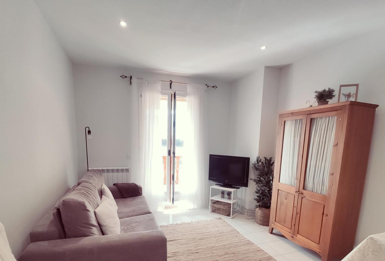 Apartamento Goxoa Jaca Esterno foto